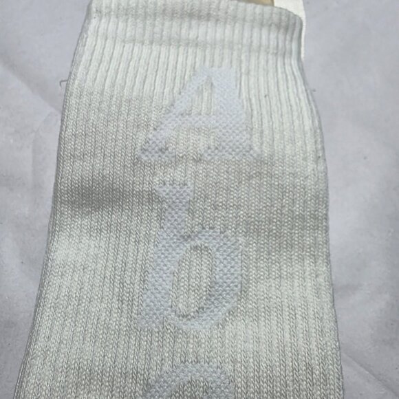 NWT Advisory Board Crystals Socks Selenite Sz M/L - Picture 3 of 6